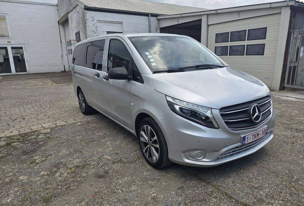 Mercedes-Benz tourer