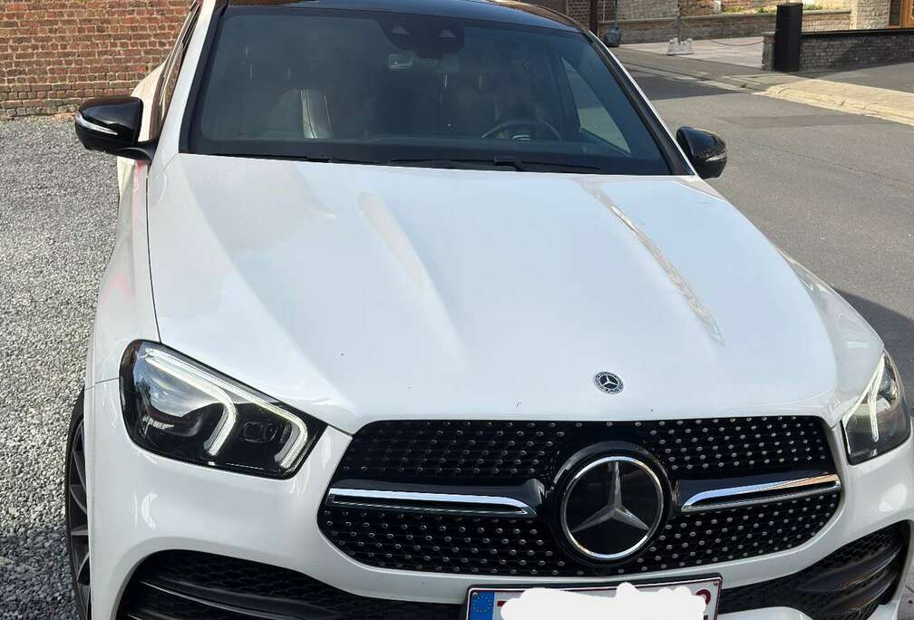 Mercedes-Benz Coupé de 9G-Tronic 4Matic AMG Line