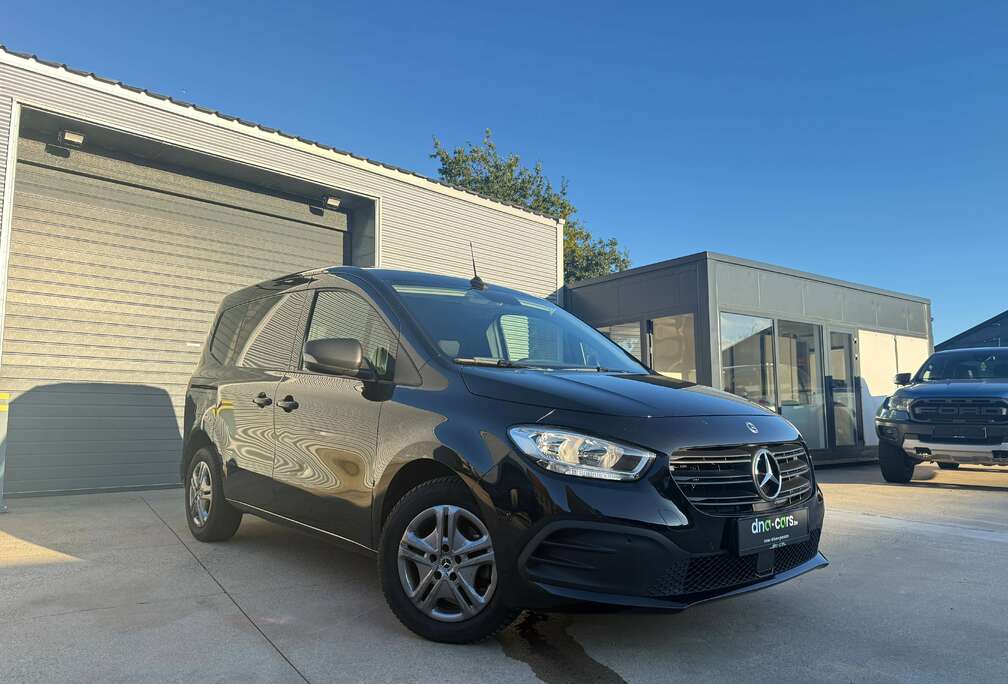 Mercedes-Benz 1.5 CDI 112 A1 PRO / AUTOMAAT / APPLE CARPLAY / ZETELVERWARMING / DAB / BTW