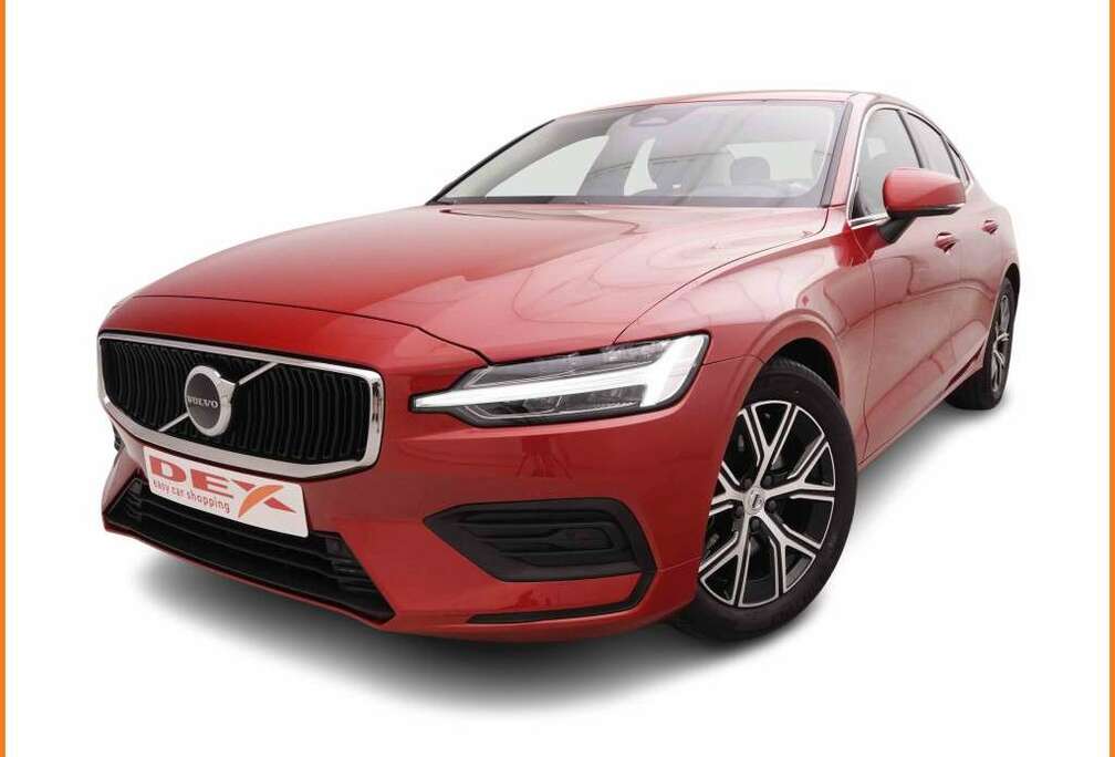 Volvo 2.0 MHEV 197 Core + GPS + Camera