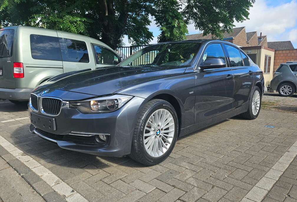BMW 316iA