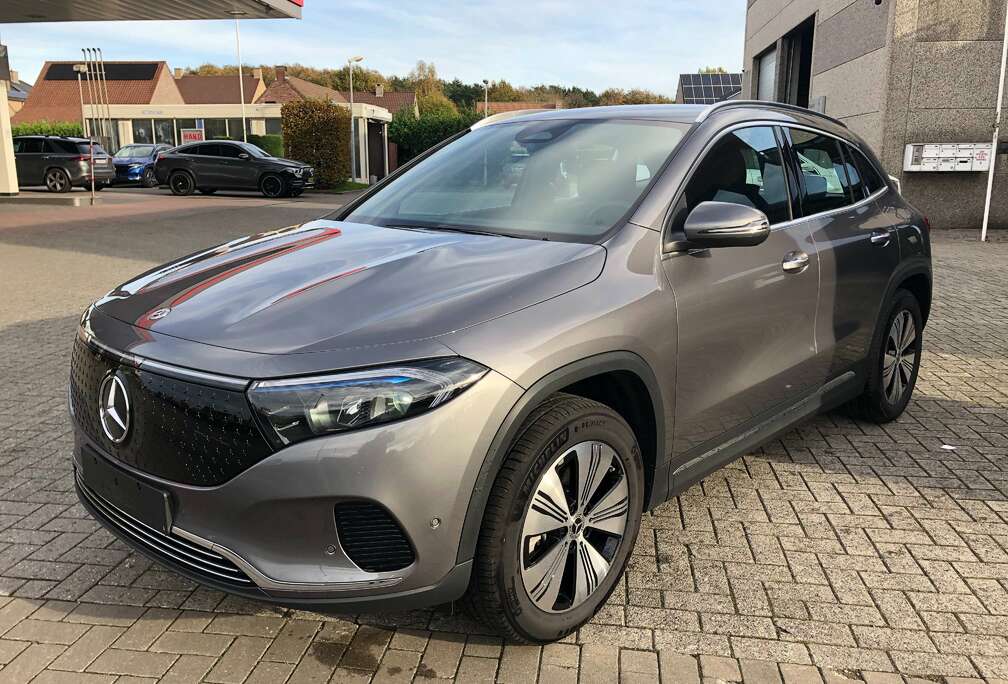 Mercedes-Benz 4MATIC Advanced plus, winterpack carplay