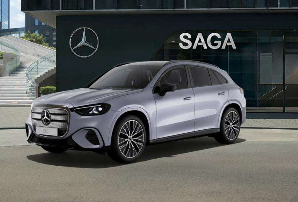 Mercedes-Benz 4MATIC AMG Line