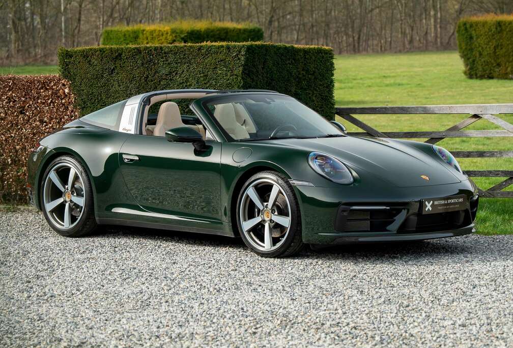 Porsche Targa 4S Heritage Design Edition - Brewster Green