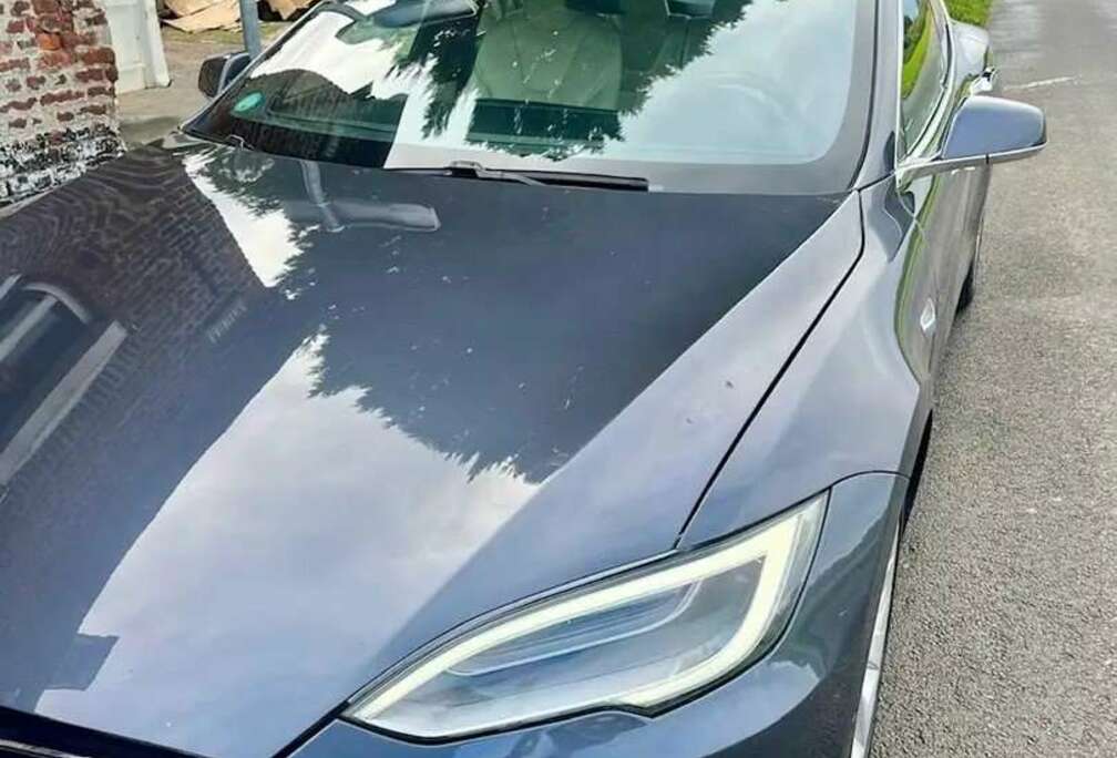 Tesla Model S 100 kWh Dual Motor Long Range Plus