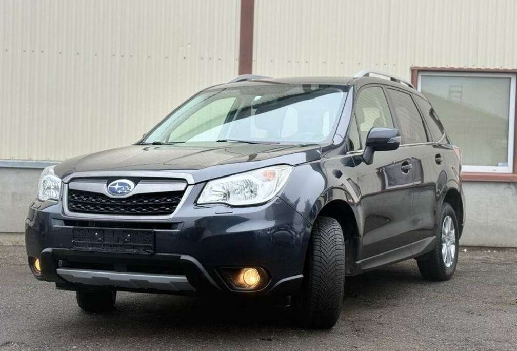 Subaru Forester 2.0i Executive Lineartronic CVT