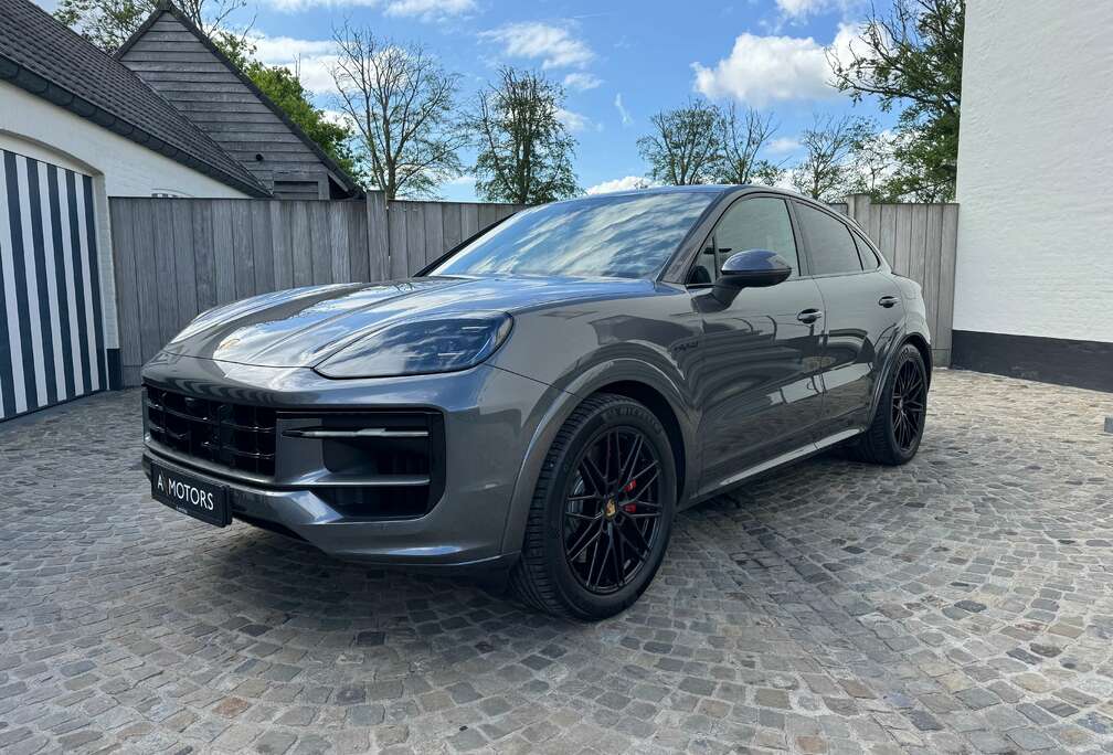 Porsche S Coupé E-Hybrid - FULL OPTION