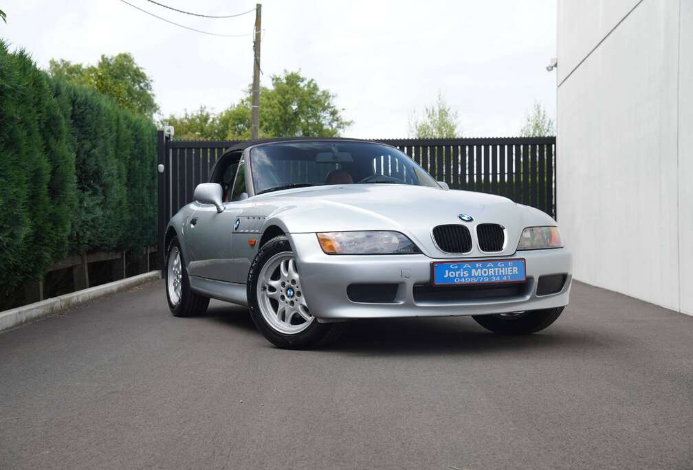 BMW ROADSTER / 1.8i / FULL SERVICE HISTORY / MANUAL / NEW ROOF
