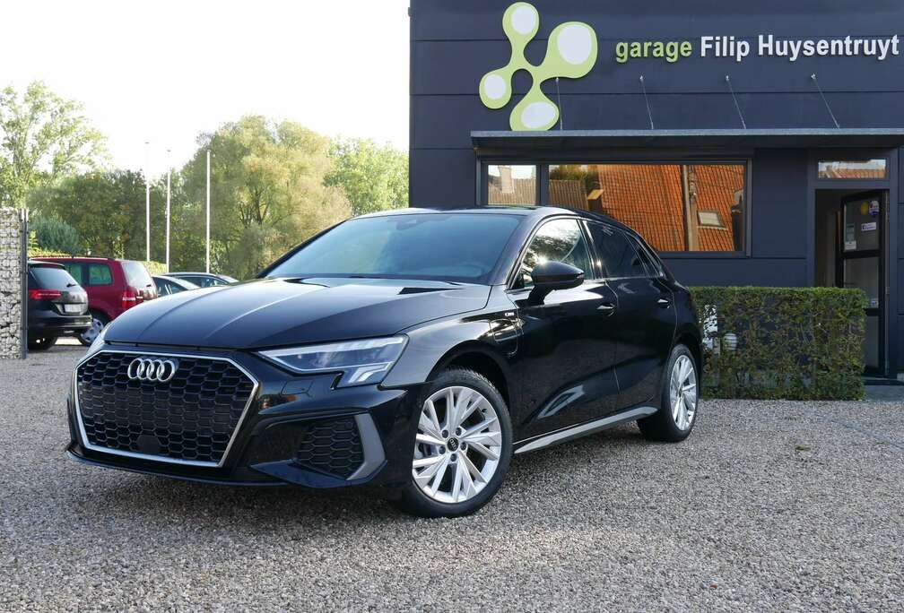 Audi 40 TFSI-e Hybrid S-Line