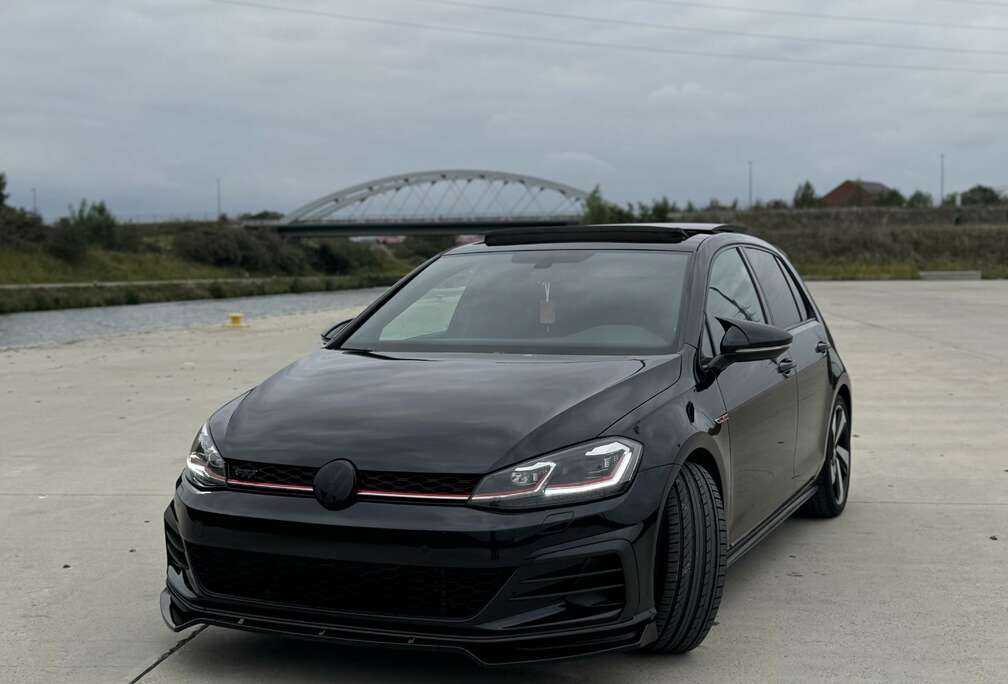 Volkswagen 2.0 TSI Performance DSG