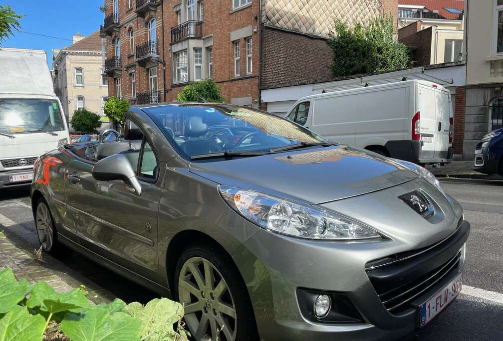 Peugeot 207+CC+1.6i+Roland+Garros