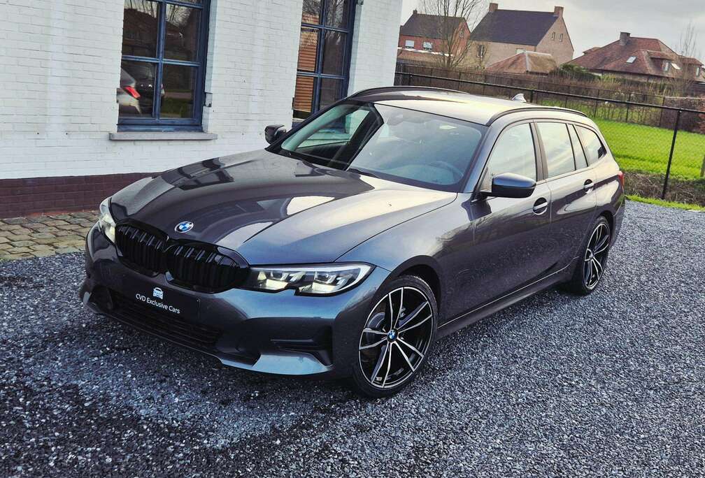 BMW Touring-LED-Virtual-Leder-Carplay-Navigatie-12MGAR