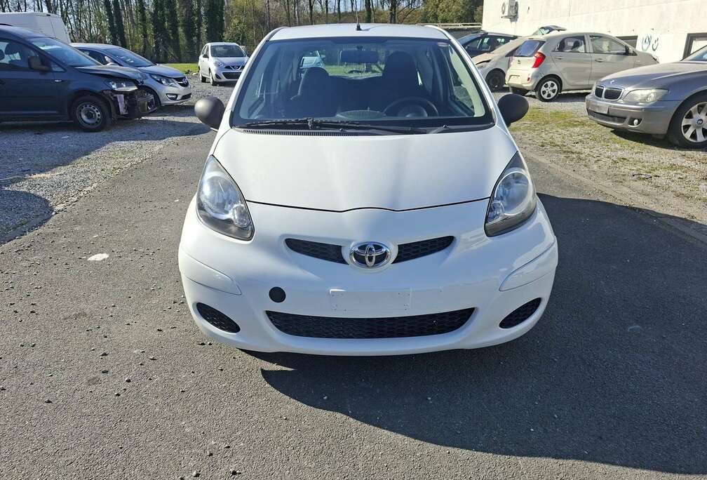 Toyota Aygo 1.0i Active