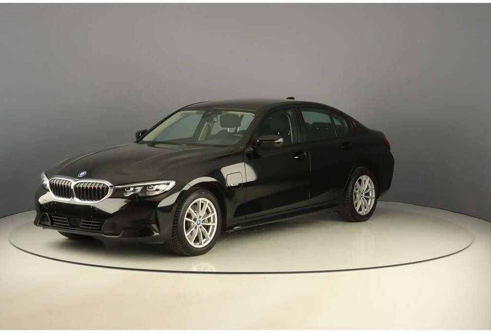 BMW e 204pk Pack Drive Assist