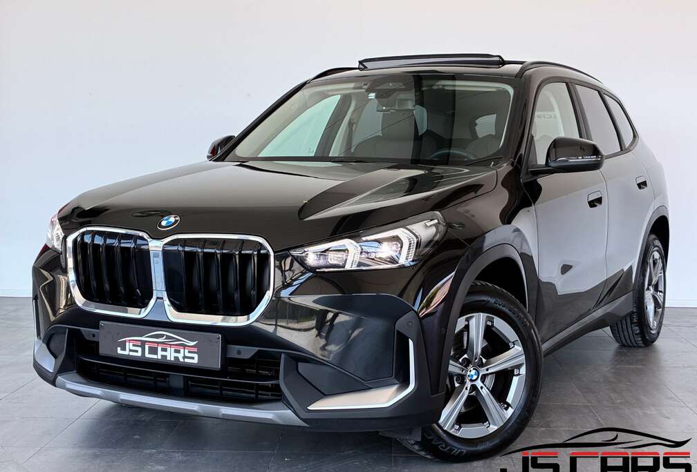 BMW 2.0 dA-1ERPRO-COCKPIT-T.O-CARPLAY-H/KARDON-CUIR-CAMERA-JANTES17-PDC