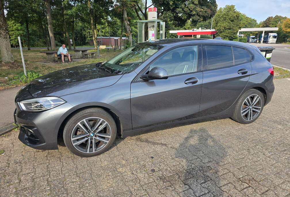 BMW 118iA OPF