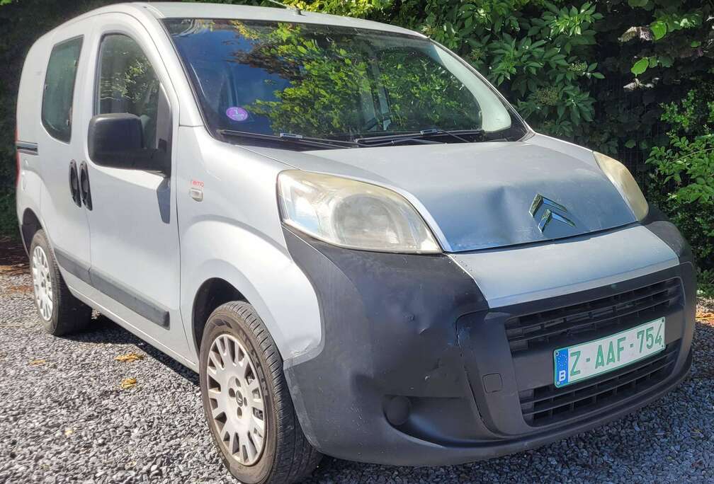 Citroen 1.4i AL GEKEURD ROOS FORM TREKHAAK 12-2011