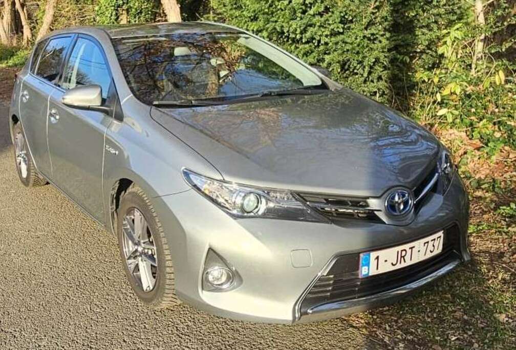 Toyota Auris 1.8 VVT-i Hybrid Automatik Edition