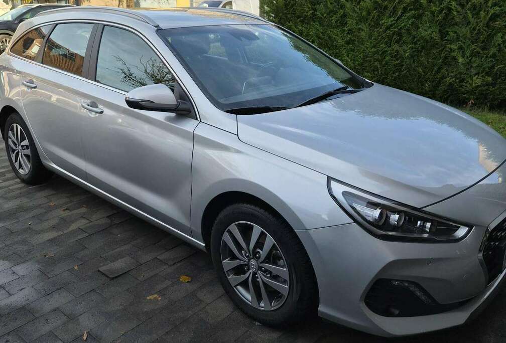 Hyundai i30 Kombi 1.4 T-GDI Trend