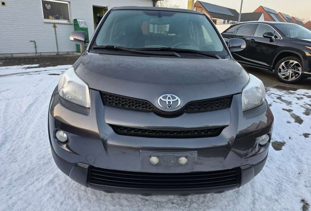 Toyota 1.4 D-4D 4x4 Sol DPF