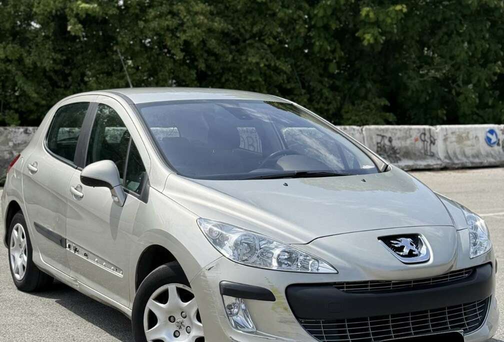 Peugeot