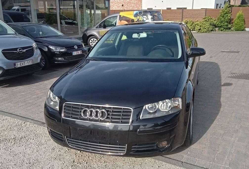 Audi A3 1.6i 16v FSI Ambition