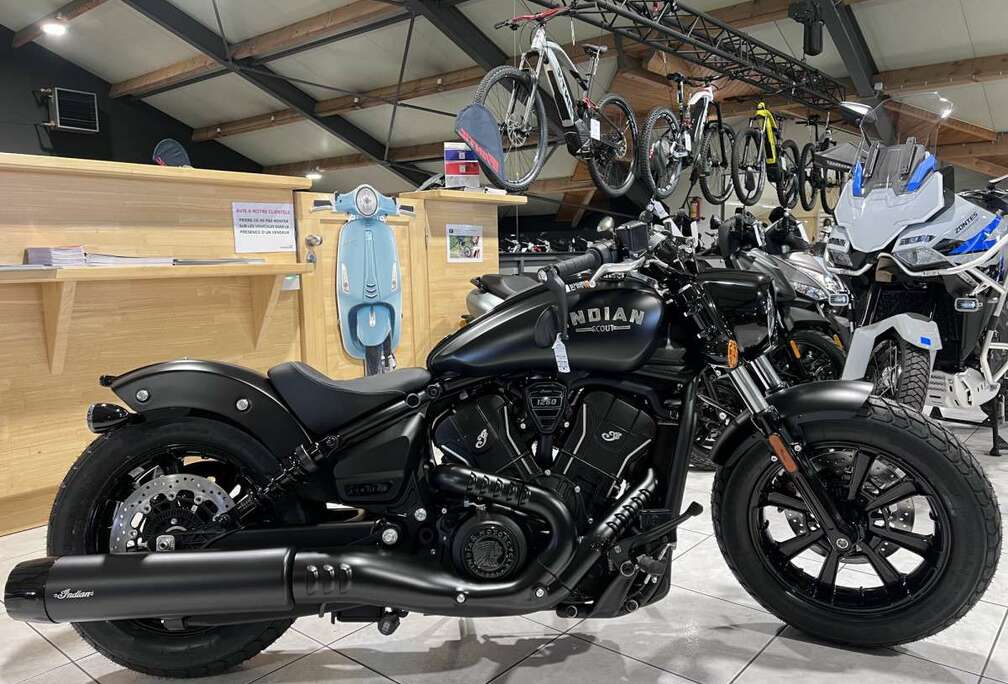 Bobber Ltd + Tech Black Smoke