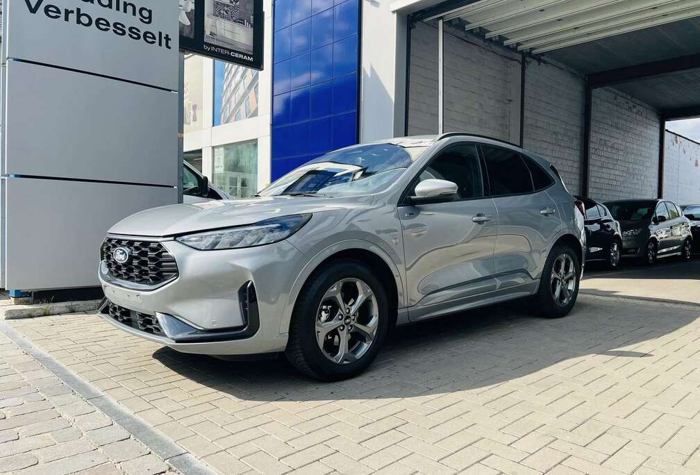 Ford 2.5i FHEV / Hybride / ST Line / Winter Pack / Camera