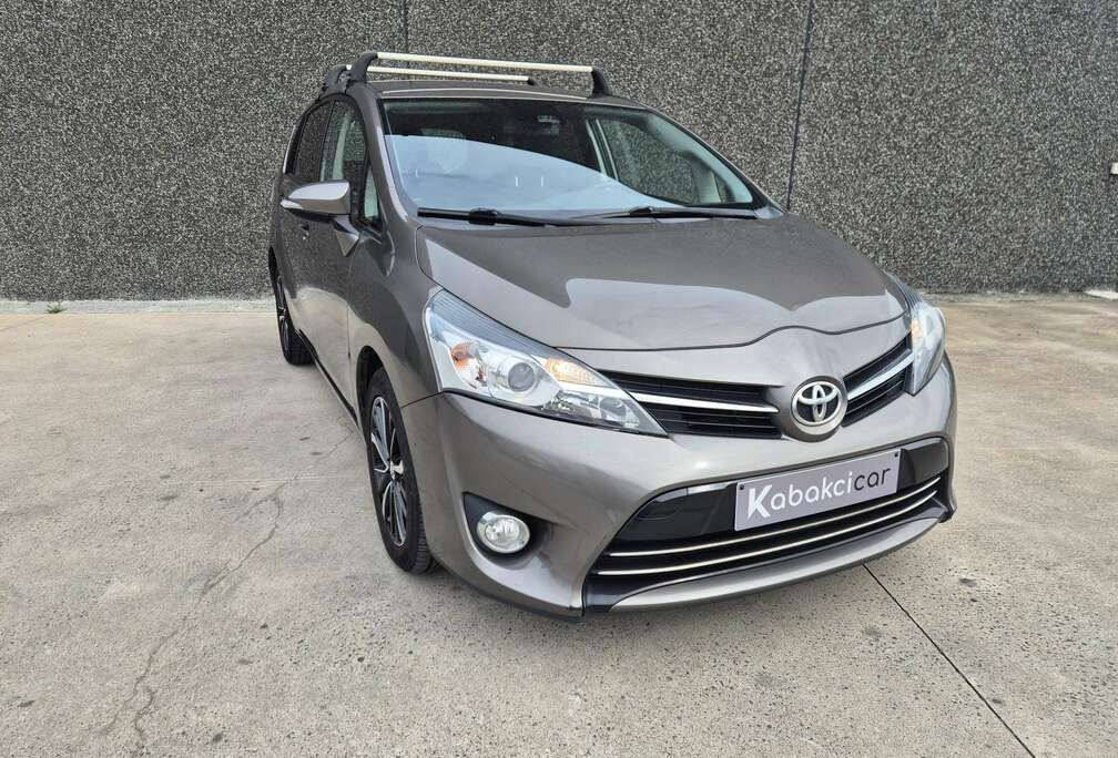 Toyota Verso 1.6 D-4D Comfort//CAMERA//GPS/GARANTIE 12M