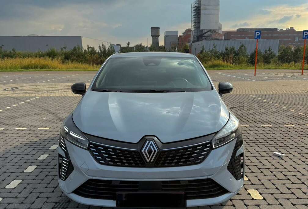 Renault E-TECH Full Hybrid 145 TECHNO