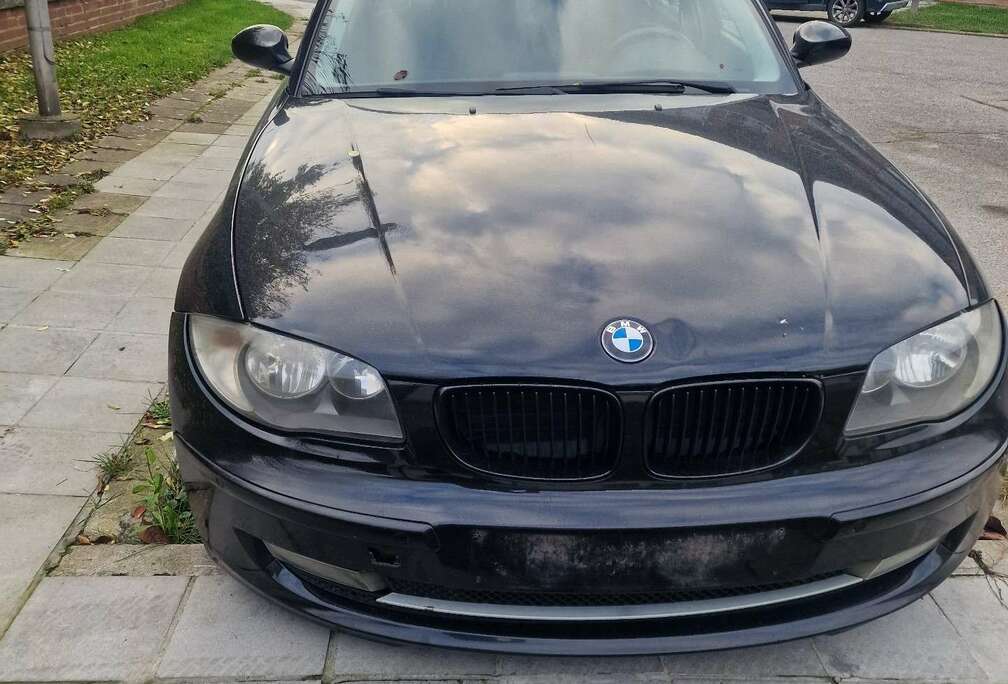 BMW 118iA