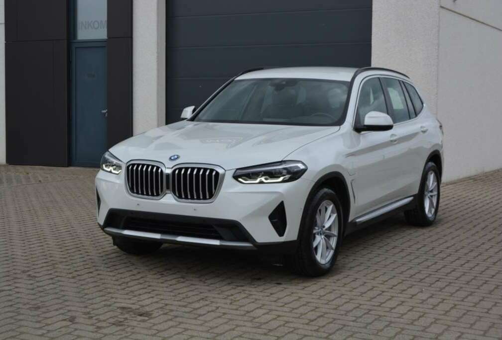 BMW xDrive30e PHEV 292Pk Facelift Navi/Cam/Trekhaak/Mod:2023