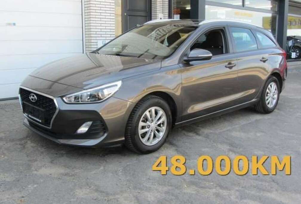 Hyundai 14i Break **48.000KM** AC, Camera, Apple CarPlay