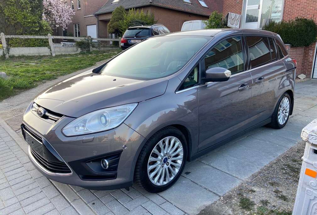 Ford Grand C-Max 2.0 TDCi Titanium Powershift