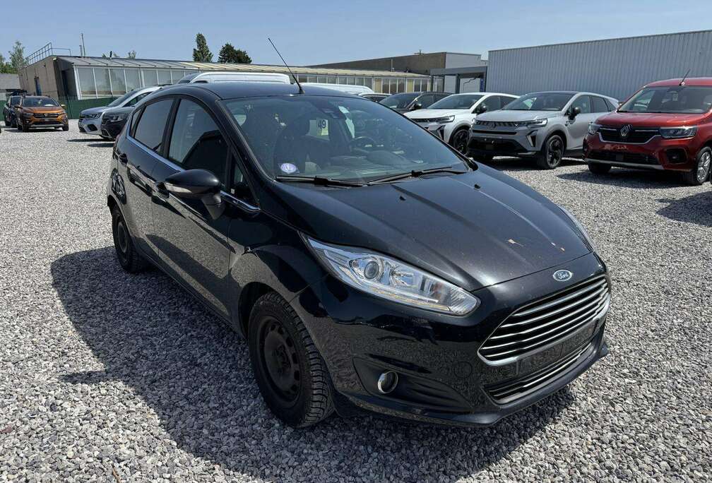 Ford 1.0 EcoBoost Titanium S/S // Marchand - Export