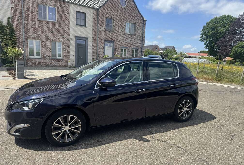 Peugeot 1.2 Essence