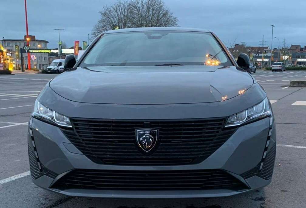 Peugeot 1.2 PureTech Active Pack S&S (EU6.4)