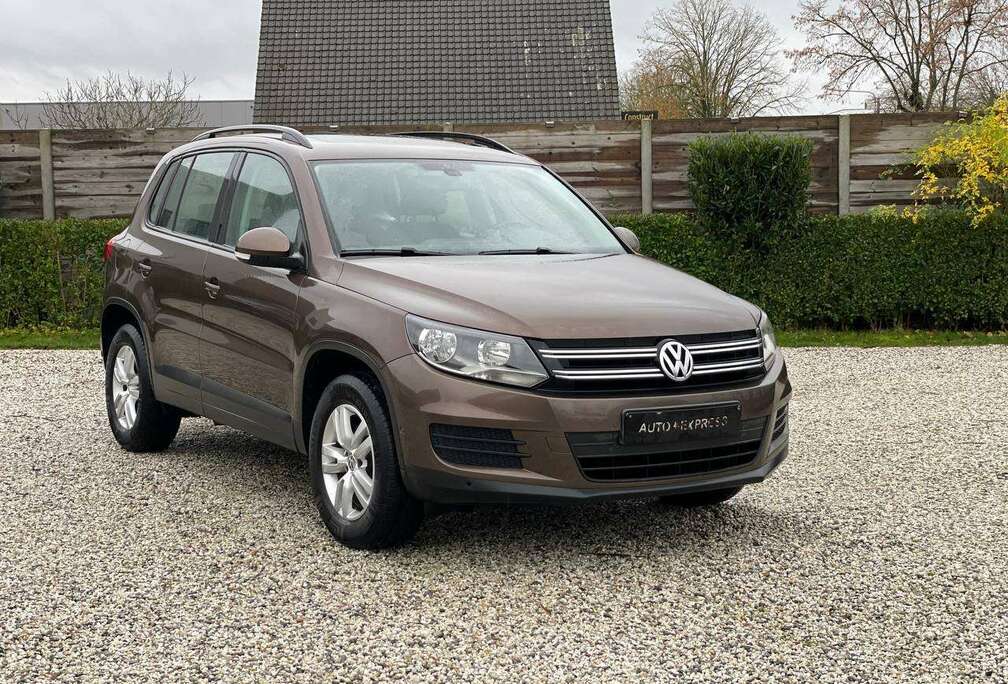 Volkswagen BlueMotion/2.L Tdi/Navi/Clima/Cruise/Garantie/***