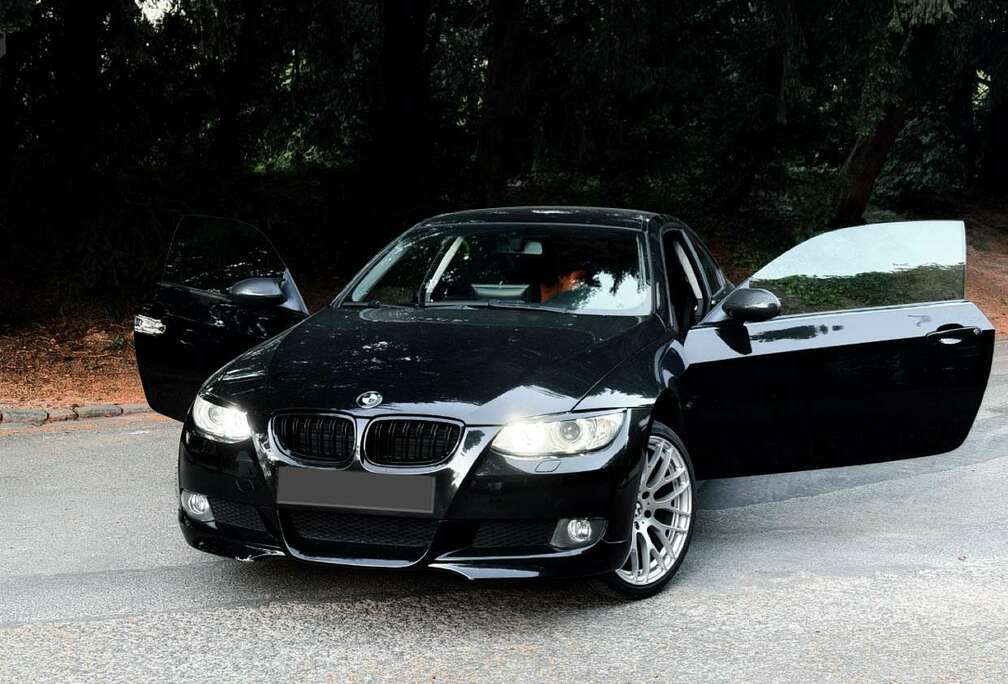 BMW Coupé 320i