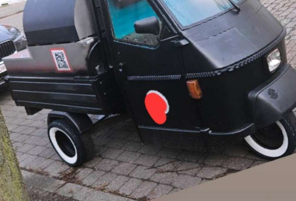 Piaggio Foodtruck met houtoven, prijs is onderhandelbaar