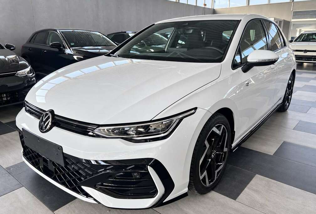 Volkswagen R-LINE INT & EXT / CAMERA / LED / NEW MODEL
