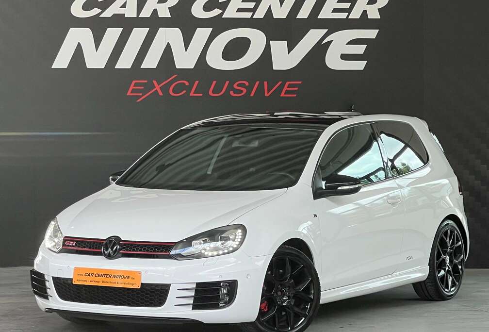 Volkswagen Golf 2.0 GTI Edition 35 // Limited Edition