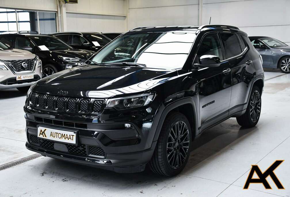 Jeep Compass HEV 1.5 Turbo Night Eagle - LEDER / NAVI / CAMERA