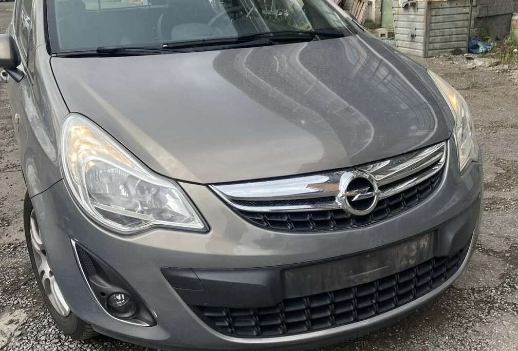 Opel 1.2 - 85 ch Twinport Graphite