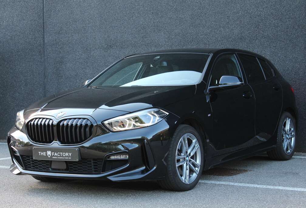 BMW BMW 118i M Sport | Live Cockpit Pro | Automaat | Shadow Line | 44.196 km