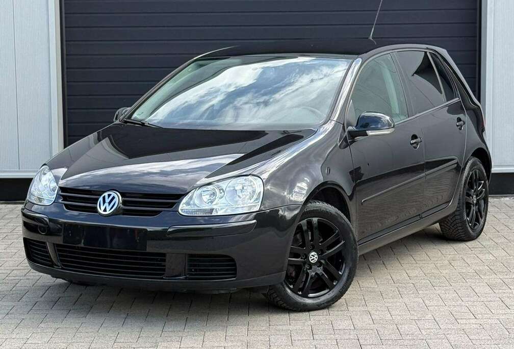 Volkswagen Volkswagen Golf 5 Édition TOUR 1.4 Essence  Apple CarPlay