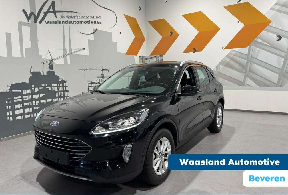 Ford Titanium - FHEV 190PK - € 22.990,00