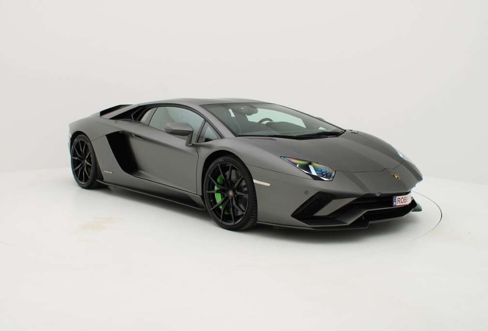 Lamborghini Aventador S LP740-4 - Lamborghini Selezione