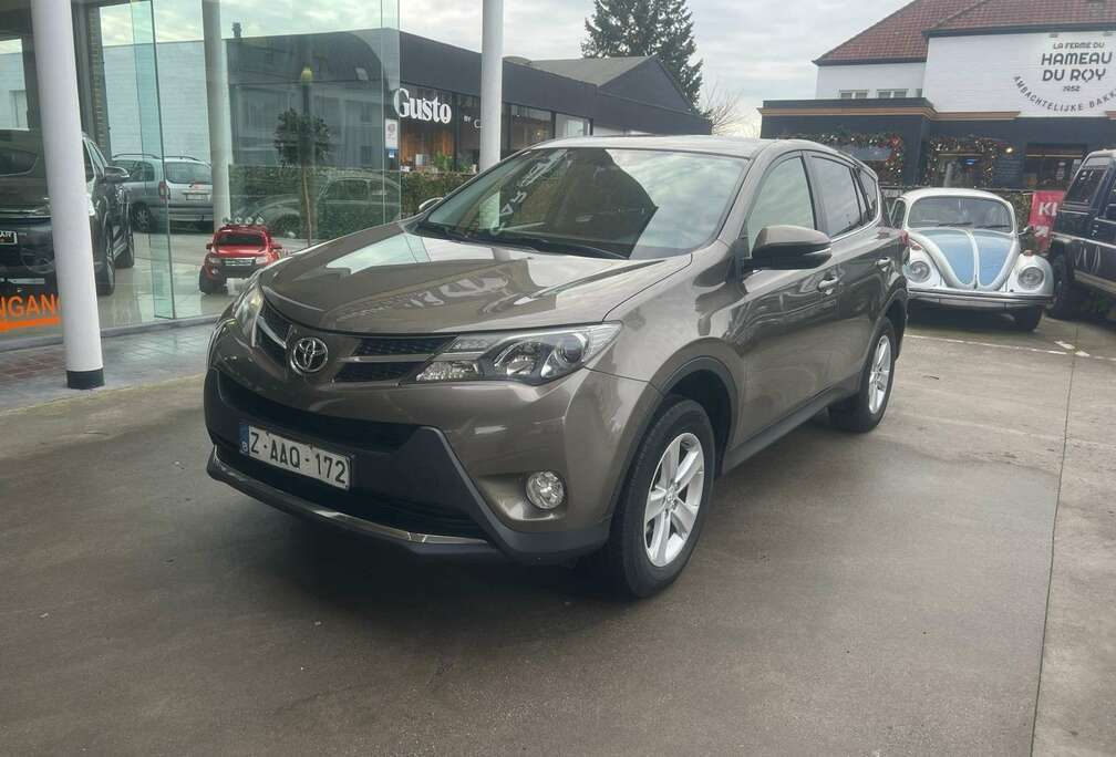 Toyota 2.0 D-4D 4x2 Start-Stop Life