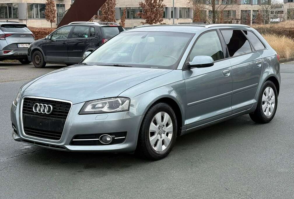 Audi A3 Sportback 1.6 TDi e Attraction Start/Stop DPF